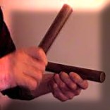 Percussion-Gruppe spielt gemeinsam in einem Workshop